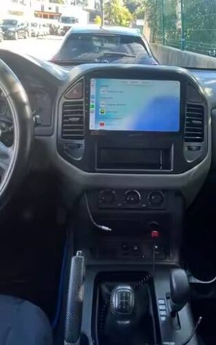 Autoradio Mitsubishi Pajero Android Auto - CarPlay photo review