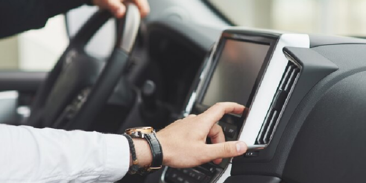 Quels problèmes peuvent survenir après changer autoradio 308 phase 1 ?