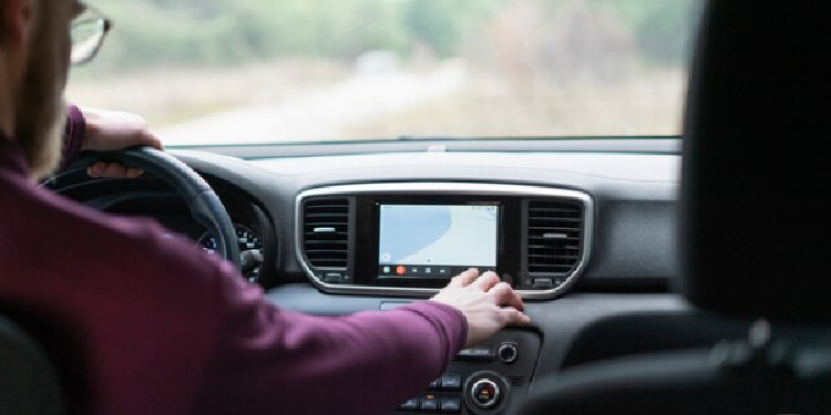 Vérifier la compatibilité de l'appareil avant de changer autoradio 308 phase 1